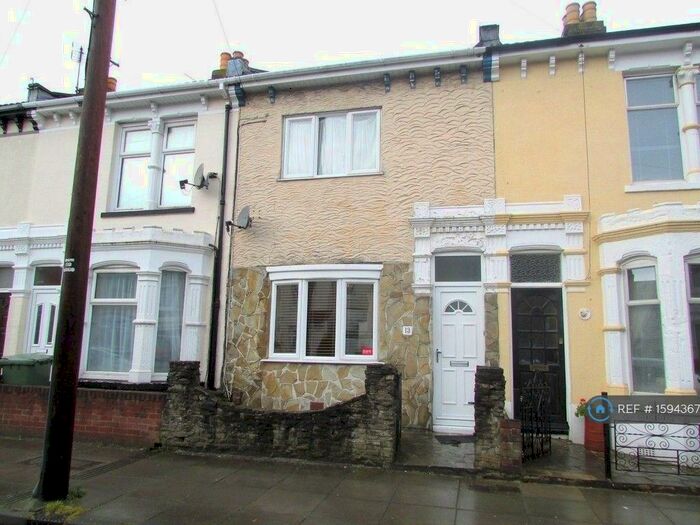 3 Bedroom Terraced House To Rent In Martin Road, Portsmouth, PO3
