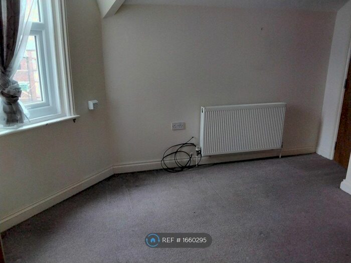 1 Bedroom Flat To Rent In Princess Street, Bridlington, YO15