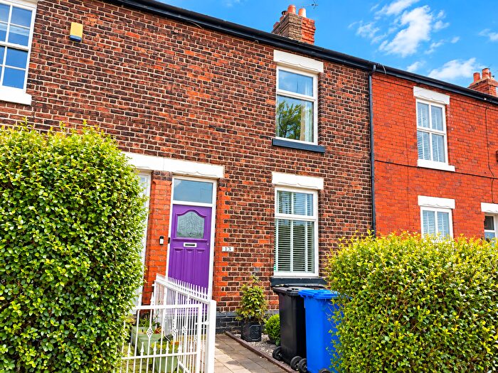 2 Bedroom Property To Rent In Greystone Road, Warrington, WA5