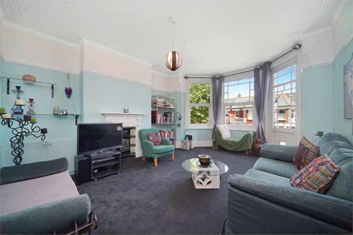 1 Bedroom Maisonette To Rent In Hamilton Road, Dollis Hill, NW10