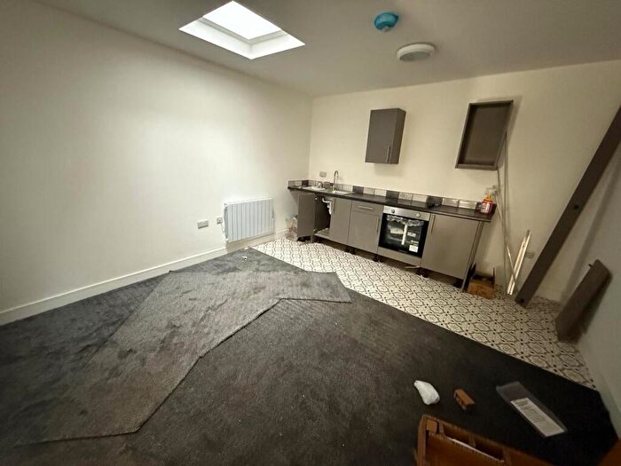 1 Bedroom Flat To Rent In Church Street, Ripley, DE5