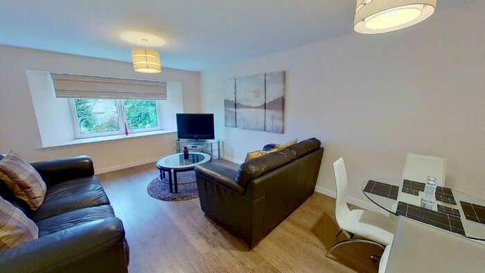 2 Bedroom Flat To Rent In Queens Avenue, West End, Aberdeen, AB15