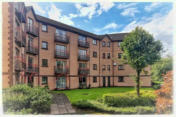 2 Bedroom Flat To Rent In Riverview Drive, Glasgow., G5