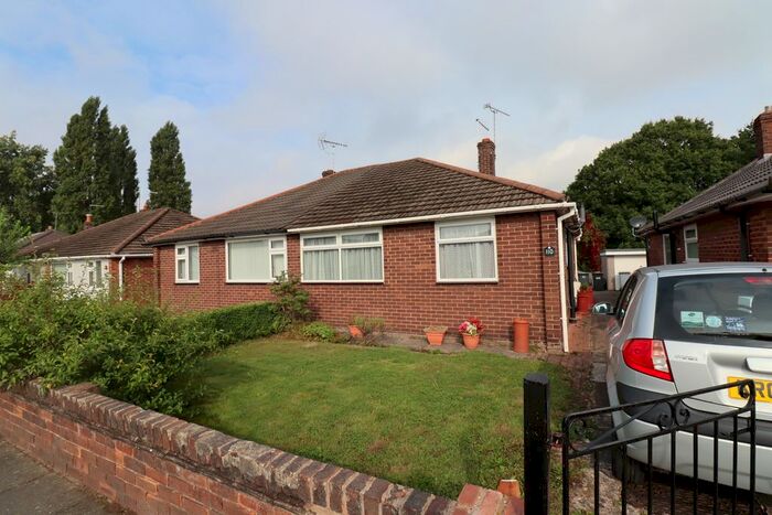 2 Bedroom Semi-Detached Bungalow To Rent In Ludlow Avenue, Crewe, CW1