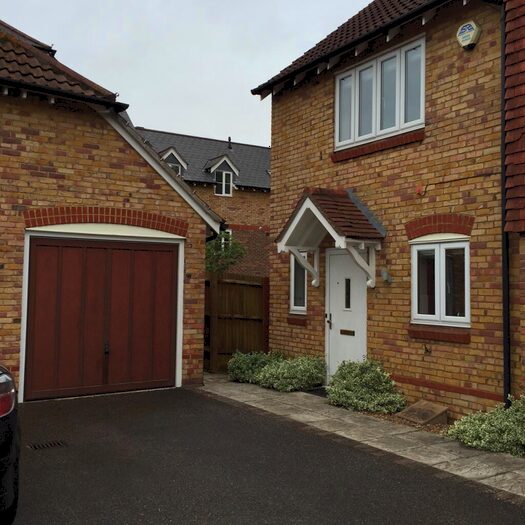 3 Bedroom House To Rent In Beaverbrook Mews, Maidstone, ME16