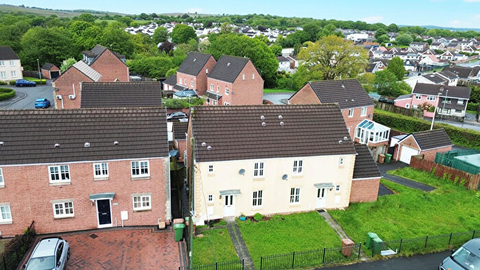 3 Bedroom Semi-Detached House For Sale In Roman Gate, Penpedairheol, CF82