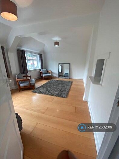 2 Bedroom Flat To Rent In Oakington Avenue, Wembley, HA9