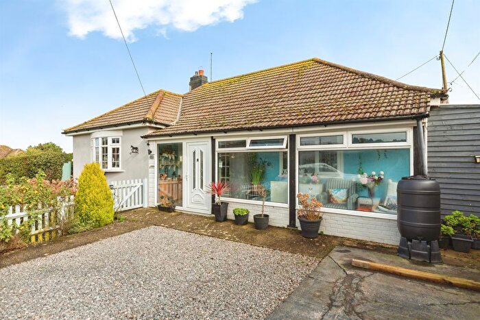 4 Bedroom Detached Bungalow For Sale In Shepherds Way, Fairlight, Hastings, TN35