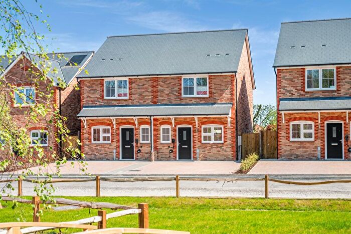 3 Bedroom Semi-Detached House For Sale In Goldbridge Road, Newick, Lewes, BN8