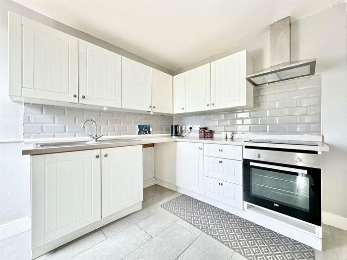 2 Bedroom Terraced House For Sale In Old London Road, Hastings, TN35