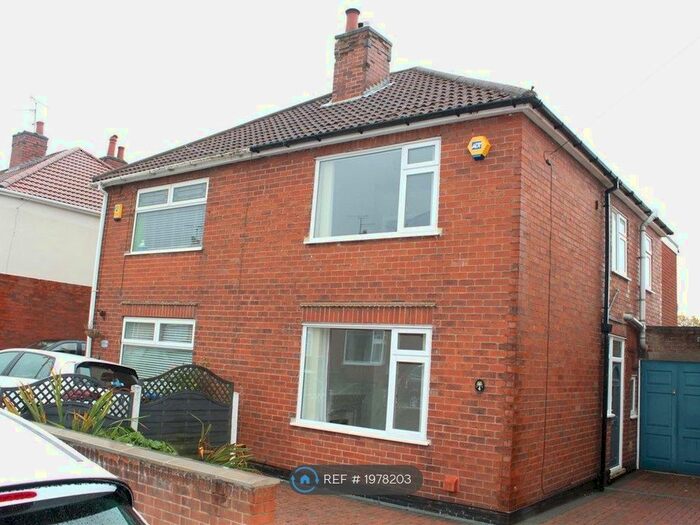 3 Bedroom Semi-Detached House To Rent In Seagrave Avenue, Kirkby-In-Ashfield, Nottingham, NG17