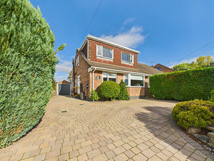 3 Bedroom Semi-Detached House For Sale In Brookfields Drive, Breadsall, DE21