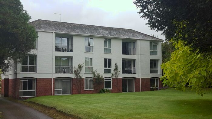 2 Bedroom Flat To Rent In Christchurch Road, St Cross, Winchester, SO23