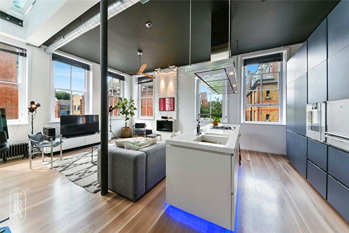 2 Bedroom Flat To Rent In Turville Street, London, E2