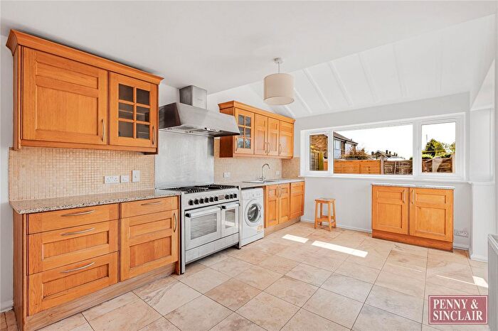 5 Bedroom Semi Detached House To Rent In Shakespeare Road, Eynsham, OX29