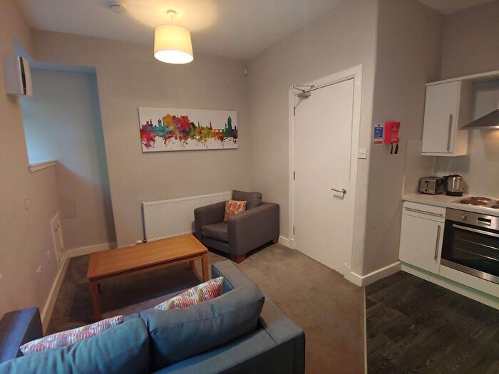 2 Bedroom Flat To Rent In Cowane Street, Stirling, Stirlingshire, FK8