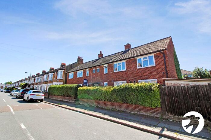 2 Bedroom Flat To Rent In Sportsbank Street, Catford, SE6
