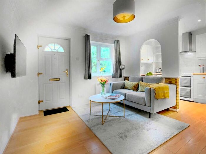 1 Bedroom Property To Rent In Wyresdale, Bracknell, RG12