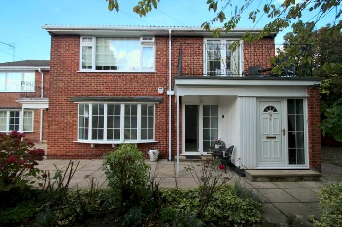 2 Bedroom Flat To Rent In Allerton Mews, Harrogate, HG1