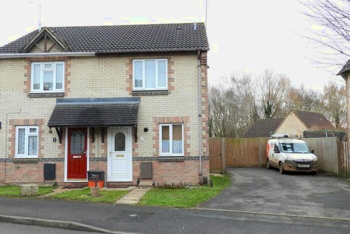 2 Bedroom Semi-Detached House To Rent In Chicory Close, Pembroke Park, Swindon, SN2