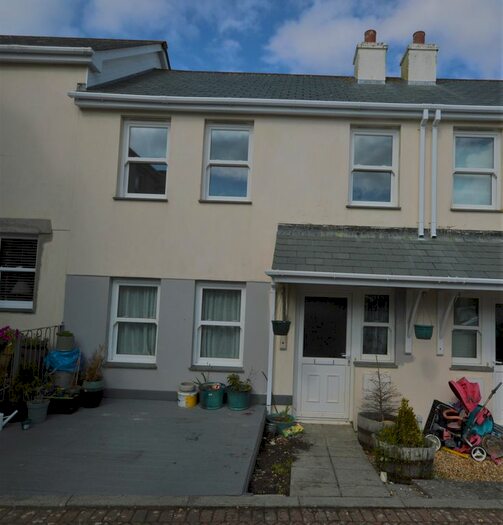 3 Bedroom Terraced House To Rent In Goonvrea Road, St. Agnes, TR5