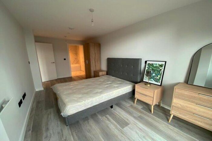 2 Bedroom Flat To Rent In Warwick Street, Birmingham, B12