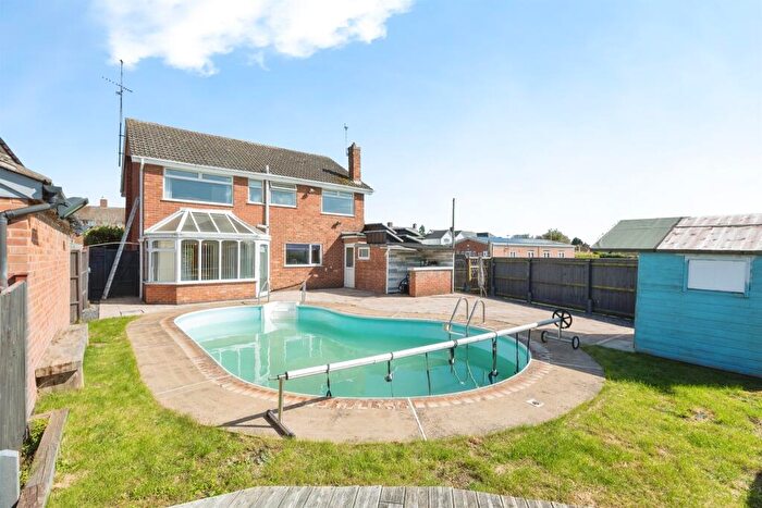 5 Bedroom Detached House For Sale In Park View, Sharnford, Hinckley, LE10