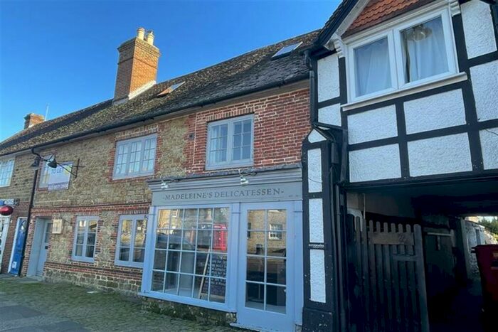 1 Bedroom Flat To Rent In North Street, Midhurst, GU29