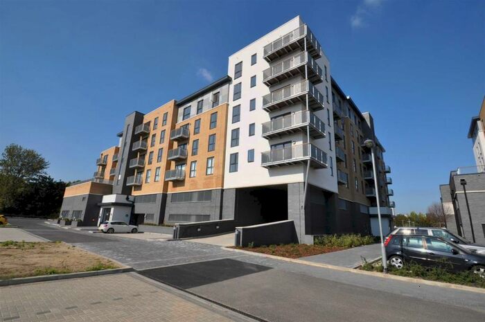 2 Bedroom Flat To Rent In Little Brights Road, Belvedere, DA17