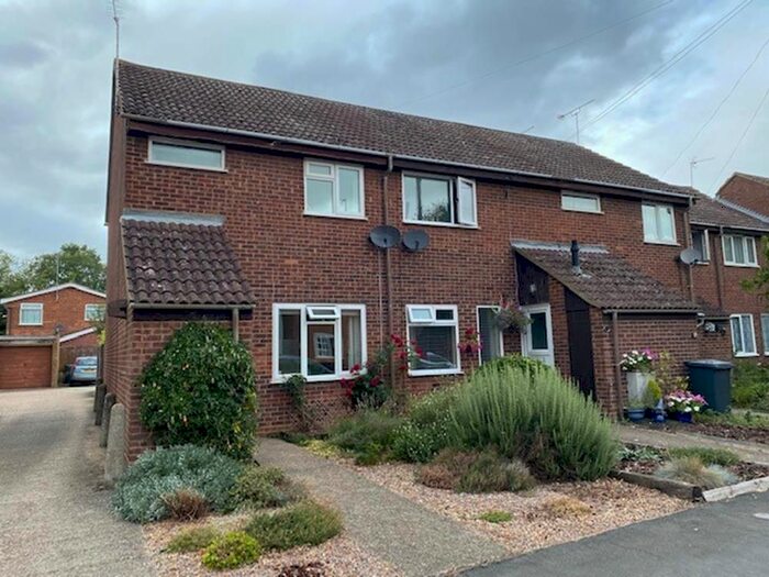 3 Bedroom Semi-Detached House To Rent In High Street, Riseley, MK44