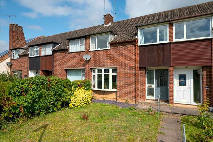 3 Bedroom Terraced House To Rent In Greenway, Billericay, Essex, CM11