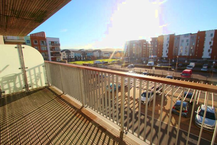 2 Bedroom Flat To Rent In Newfoundland Way, Portishead, BS20