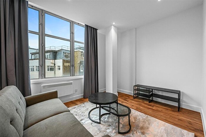 Apartment To Rent In West Smithfield, London, EC1A