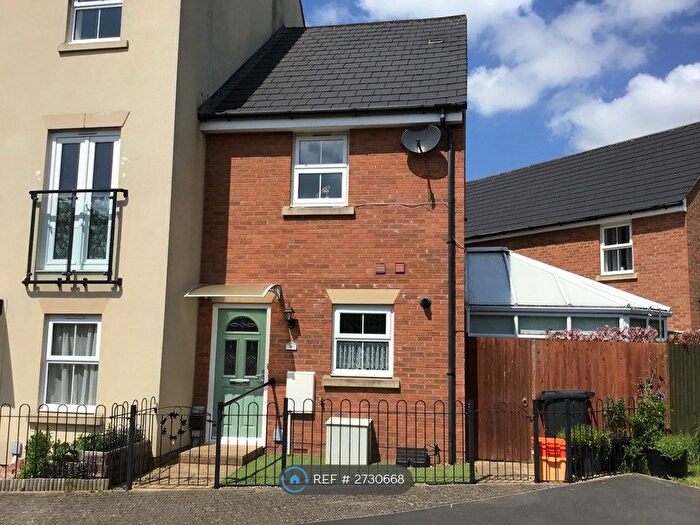 2 Bedroom End Terrace House To Rent In Wharncliffe Street, Swindon, SN25