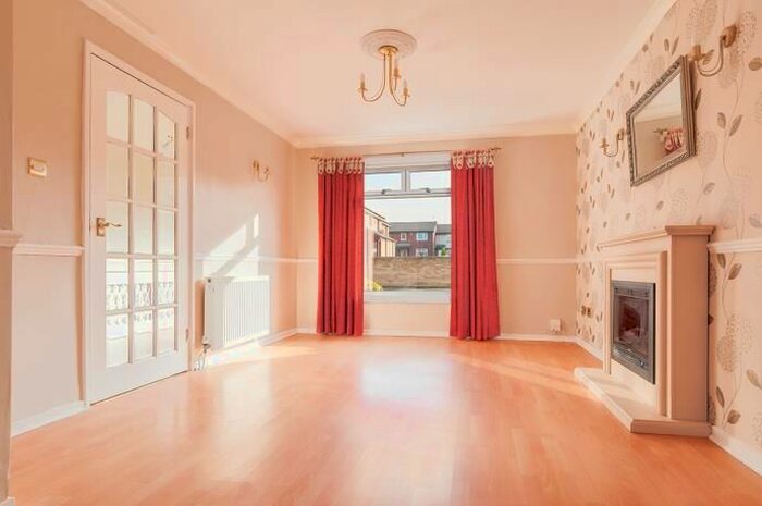 3 Bedroom Terraced House To Rent In Laichpark Place, Edinburgh, EH14