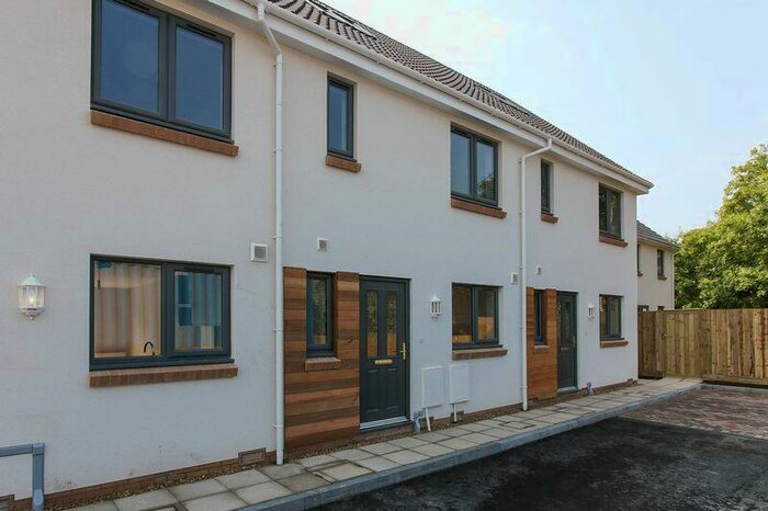 3 Bedroom Terraced House To Rent In Parnell Road, Clevedon, BS21