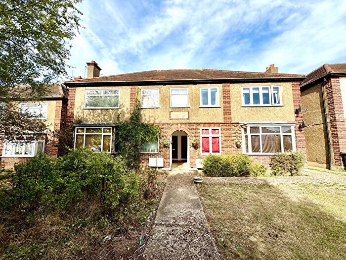 2 Bedroom Maisonette For Sale In Moor Lane, Chessington, Surrey., KT9