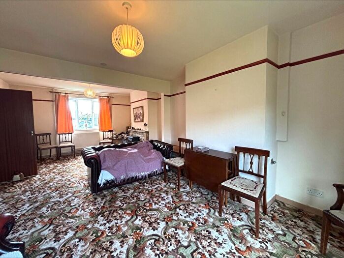3 Bedroom End Of Terrace House For Sale In Alexandra Road, Middlewich, CW10