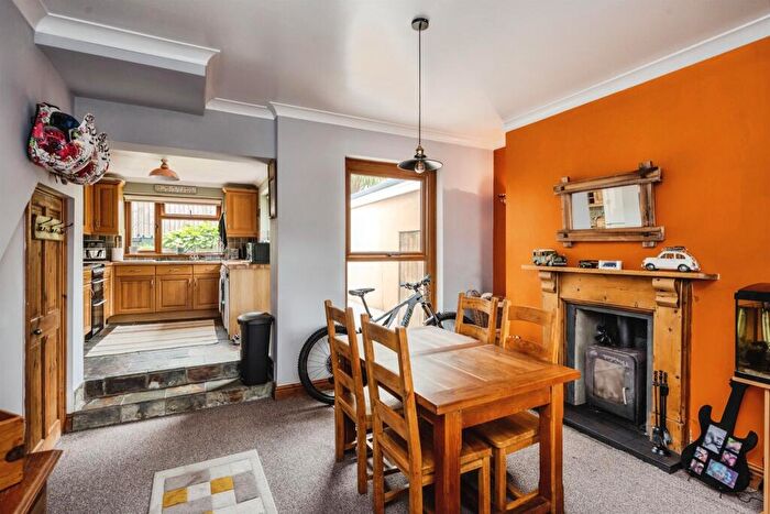 3 Bedroom Terraced House For Sale In Church Road, Seven Sisters, Neath, SA10
