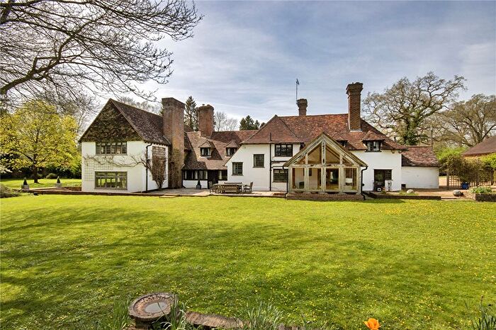 7 Bedroom Detached House For Sale In Prettymans Lane, Four Elms, Edenbridge, Kent, TN8