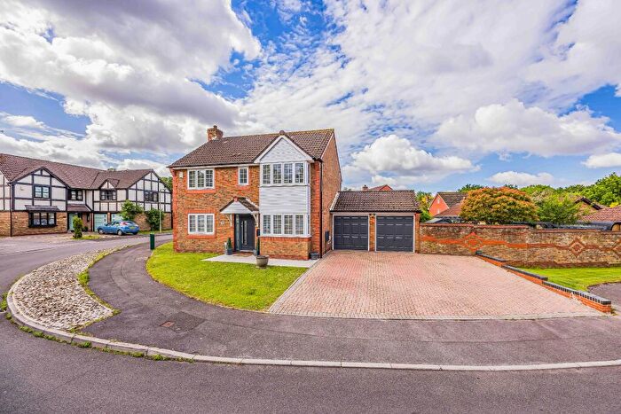4 Bedroom Detached House For Sale In West End, Southampton, SO30