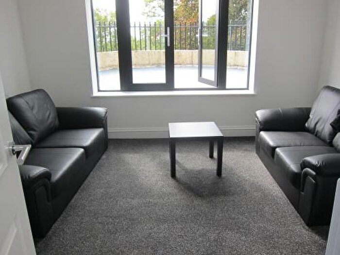 3 Bedroom Flat To Rent In Apt, Ribblesdale Place Preston, PR1