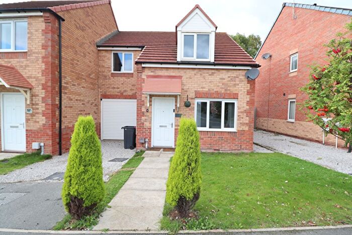 3 Bedroom Semi-Detached House To Rent In Sanderson Way, Swinton, Mexborough, S64