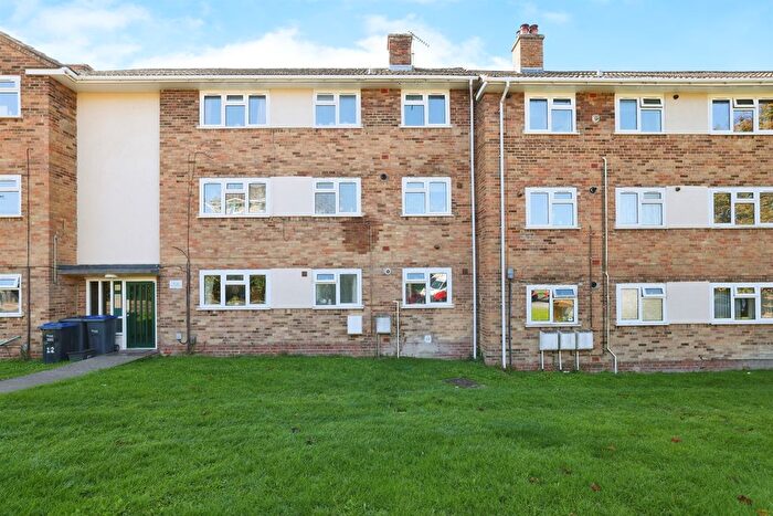 2 Bedroom Flat For Sale In Down View Road, Laverstock, Salisbury, SP1