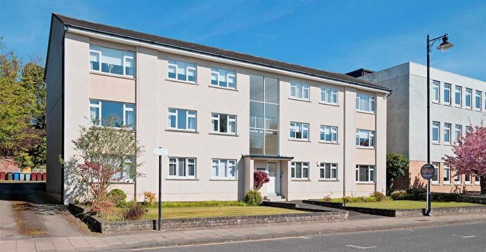 2 Bedroom Flat For Sale In Auchingramont Road, Hamilton, ML3