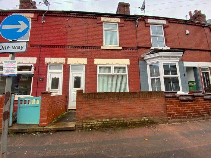 3 Bedroom Property To Rent In West End Avenue, Doncaster, DN5