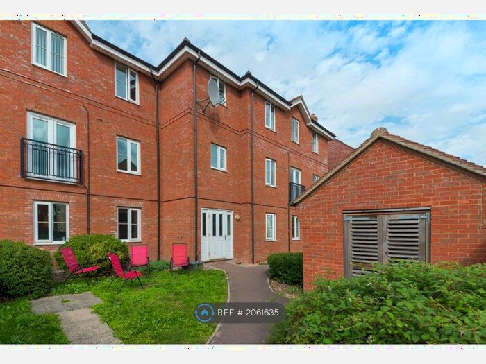 2 Bedroom Flat To Rent In Hutley Drive, Colchester, CO4