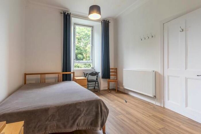 1 Bedroom Flat To Rent In Broughton Road, Edinburgh, EH7