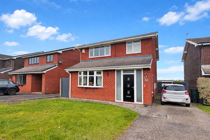 4 Bedroom Detached House For Sale In Windmill Close, Staining, FY3