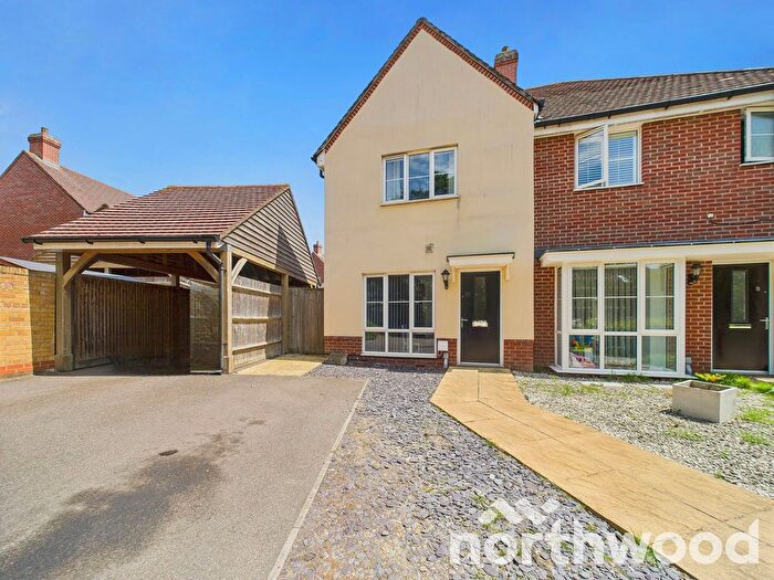 2 Bedroom Semi-Detached House For Sale In Paul Harman Close, Repton Park, Ashford, TN23